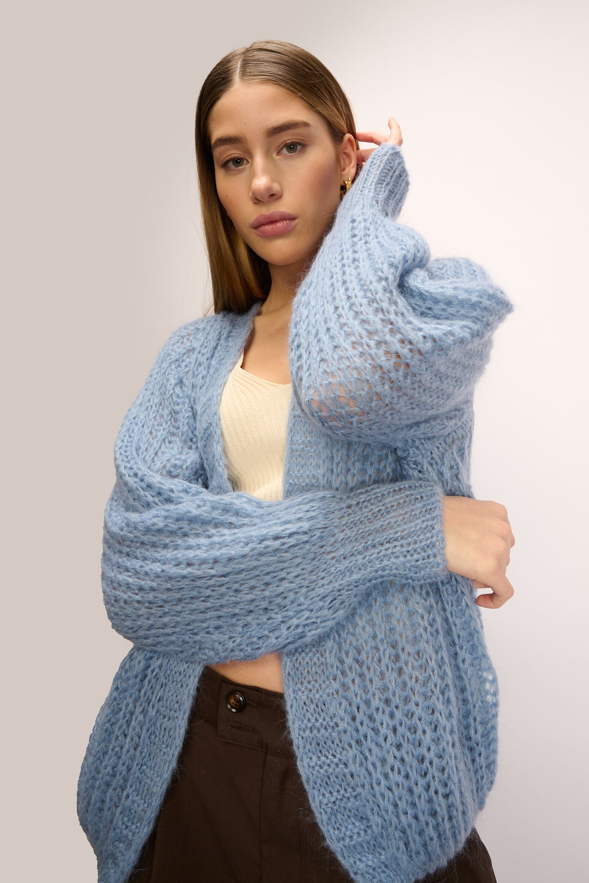 Noellas Joseph Knit Cardigan Dusty Blue. Køb Cardigans hos www.noillafashion.com