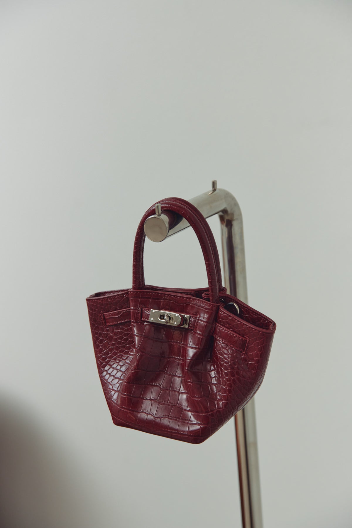 Dee Bag Small Deep Burdungy