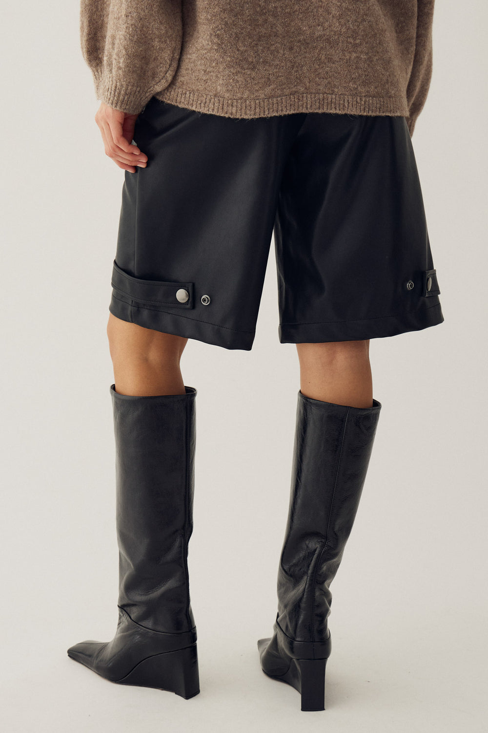N-Maybel MW Shorts Black