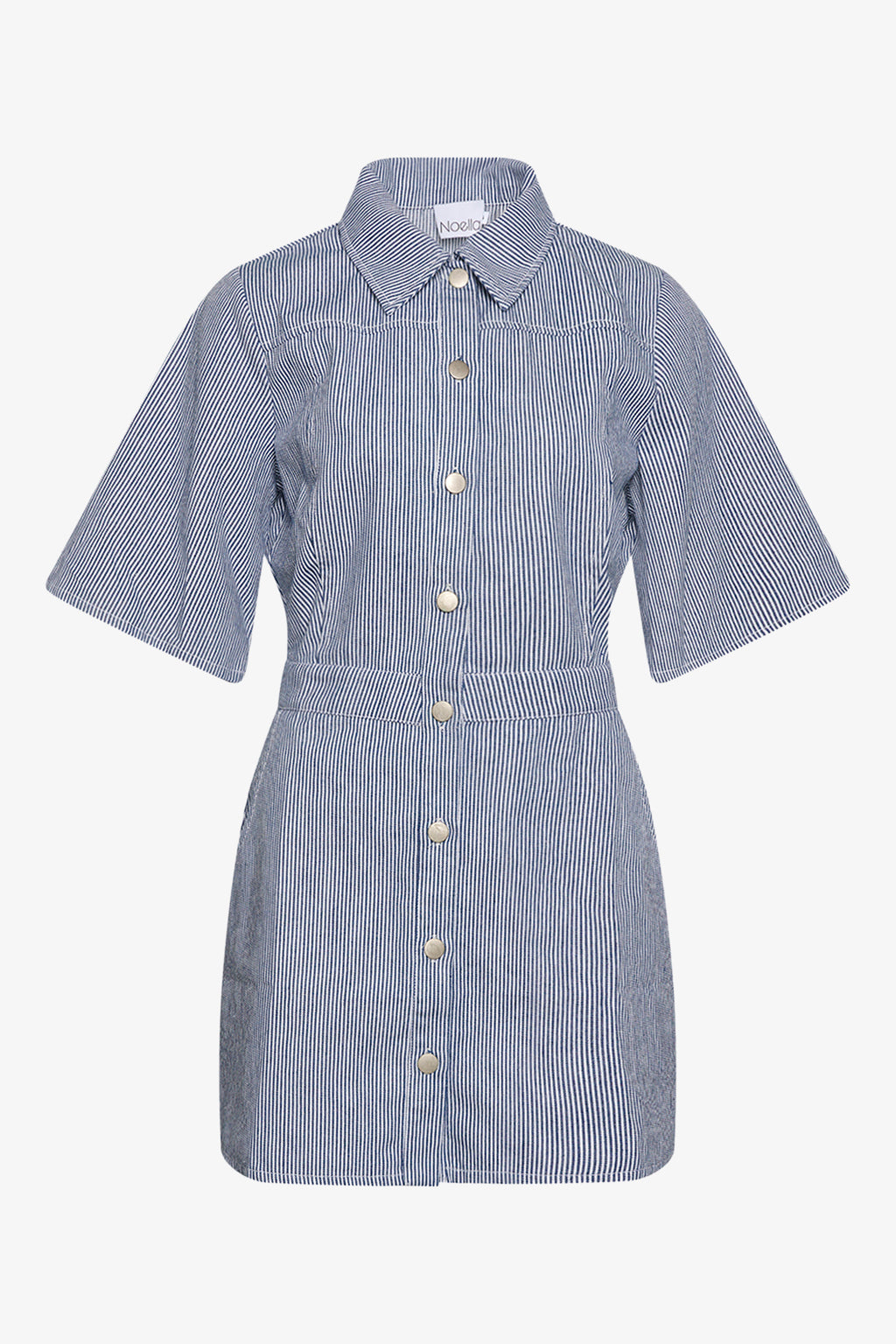 Noellas Benita Dress Light Blue. Køb Kjoler hos www.noillafashion.com
pack