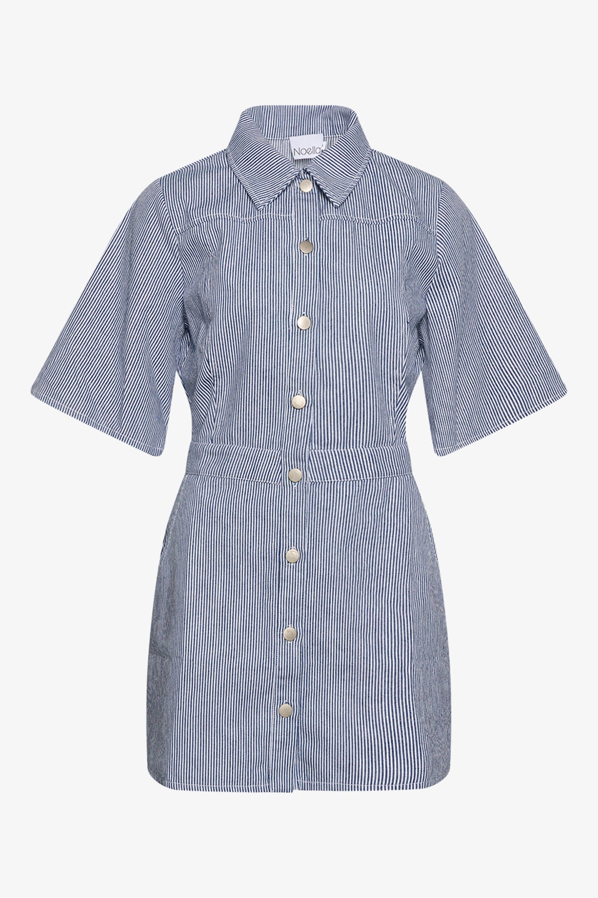 Noellas Benita Dress Light Blue. Køb Kjoler hos www.noillafashion.com
pack